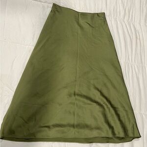 Guess A-Line Skirt in Forest Green